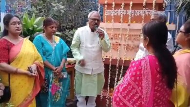 আন্তর্জাতিক মাতৃভাষা দিবসে রাজনৈতিক মিলন ক্ষেত্র পানিহাটিতে