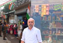 তৃণমূল কার্যালয় এখন মুদির দোকান