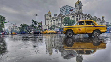 বৃষ্টিস্নাত কলকাতা