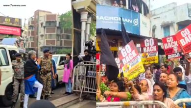 জ্ঞানেশ কুমারকে 'গো ব্যাক' পতাকা