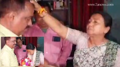 প্রতিদ্বন্দ্বী মা ও ছেলে, তবুও জারি সৌজন্য সাক্ষাৎ