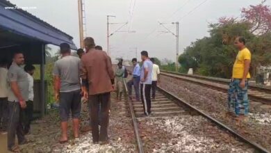 গরিফা স্টেশনের কাছে রেল লাইনের পাশ থেকে যুবকের দেহ উদ্ধার