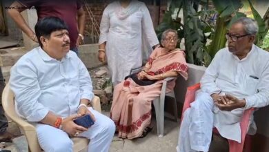 "মসিহা" তড়িতের বাড়িতে অর্জুন-রাজেশ