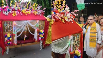 অভিনব প্রচারে মদন মিত্র