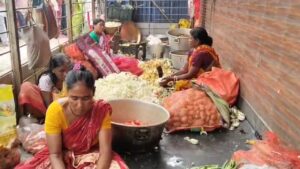 তারাপীঠের ভোগের সঙ্গে জড়িত বহু মানুষের জীবিকা 