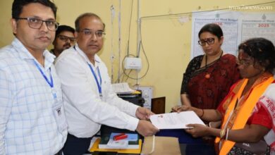 মনোনয়ন জমা দিলেন রত্না দেবনাথ