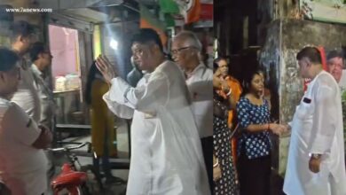 বাম প্রার্থী মানস মুখার্জী