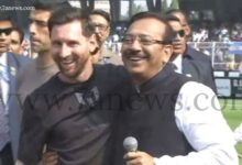 মেসির সাথে অরূপ বিশ্বাস